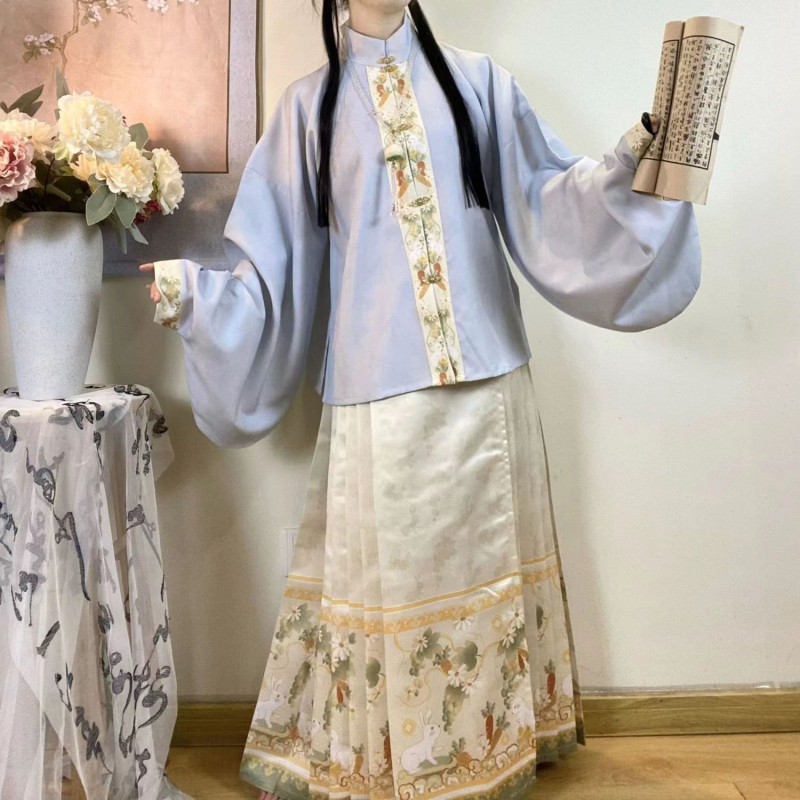 Sui An Tang izvorni Hanfu, sinozapadni spoj, Lolita-Ming stil s stojećim ovratnikom, prednje otvaranje, rukavi tipa Pipa, suknja Mamian, proljetno-jesenski dizajn