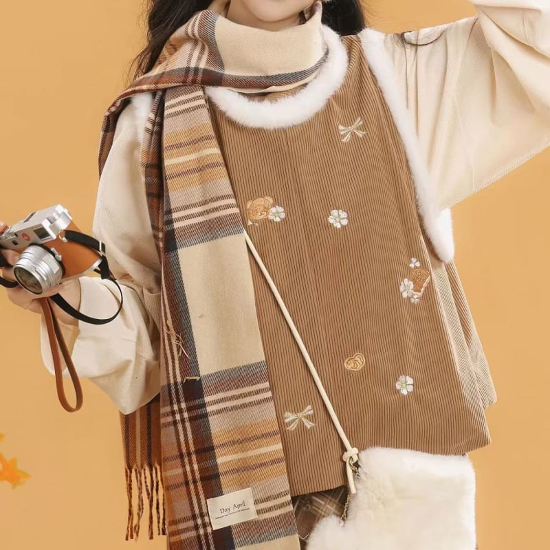 Luozhu Mengzhidao Hanfu ženski top s okruglim izrezom i stojećim ovratnikom, uz suknju, debeli jesensko-zimski stil, geometrijski vez
