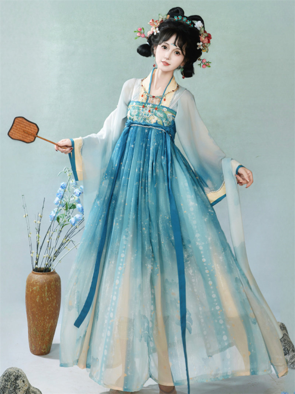 Ženski Hanfu set, gornji dio do prsa i suknja, inspirirano Tang dinastijom, kineski stil, poliester, 2026 proljeće-ljeto.