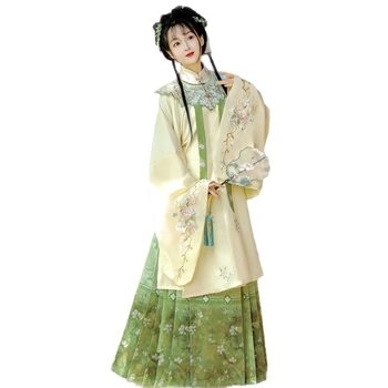 Hanfu u Ming stilu za žene – motiv Dream Pen Blossoms – duga haljina s visokim ovratnikom, bogata vezen, oblačni rameni i suknja s motivom konjega lica, jesen–zima model
