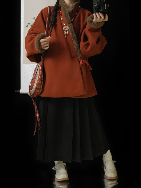 Hanfu Ming za žene s preklopnim ovratnikom, flis podstava, rukavi s lukom i dotjerana Mamian suknja, svakodnevni zimski komplet