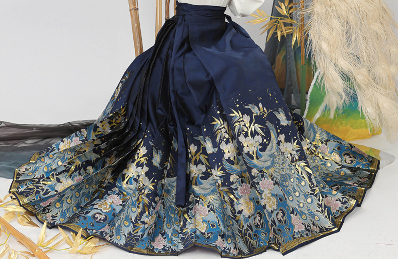 Ženska Hanfu haljina Ming stil s zlatnom vezom i cvjetnim motivima, suknja s horse-face dizajnom, svakodnevni set, 2024