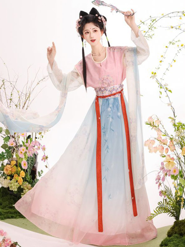 Hanfu 2026: novi model kineskog stila ljetna odjeća sa širokim ovratnikom, Tang stil jakna s kratkim rukavima i poderana suknja za svakodnevnu upotrebu i fotografiranje.