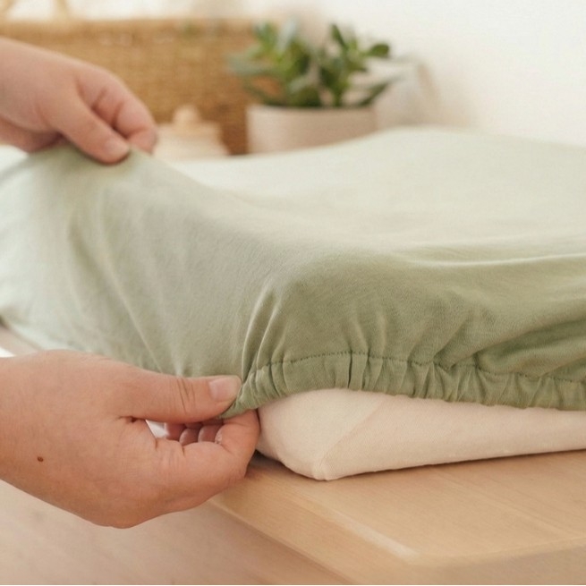 Set de pat din 100% bumbac pentru copii: cearșaf cu elastic pentru pat și cearșaf drept, cu husă exterioară detașabilă și lavabilă