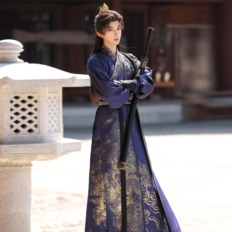 Hanfu 2025 Duga roba s preklopnim ovratnikom i fleec podstavom, tibetanski etnički stil cosplay kostim inspiriran Zhang Qiling