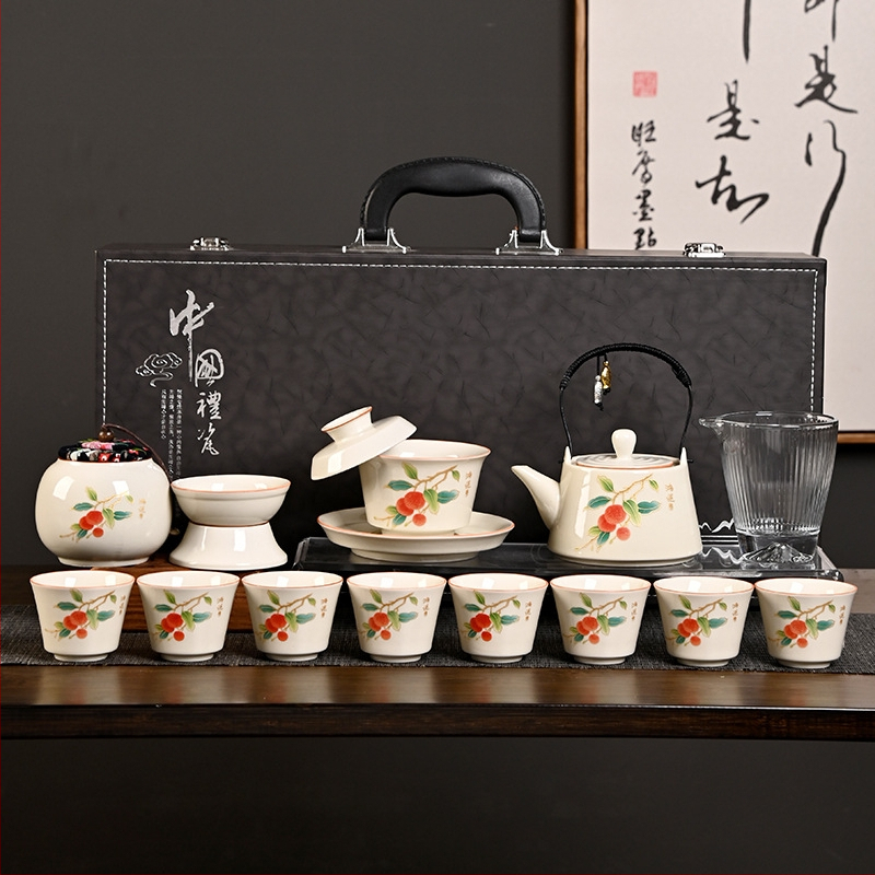 Japonský Gong Fu čajový set z porcelánu — čajník s vyklápacou rúčkou, čajové šálky a misa s viečkom v darčekovej krabici