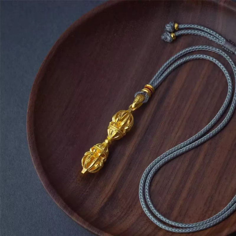 Jinqi Vajra privjesak za ogrlicu – zlatni vintage stil, unisex, luksuzan izgled