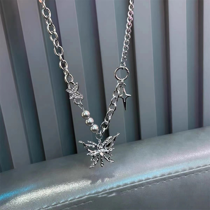 Ogrlica od tekućeg metala s leptir uzorkom, unisex hip-hop stil, privjesak od legure, bočni lanac