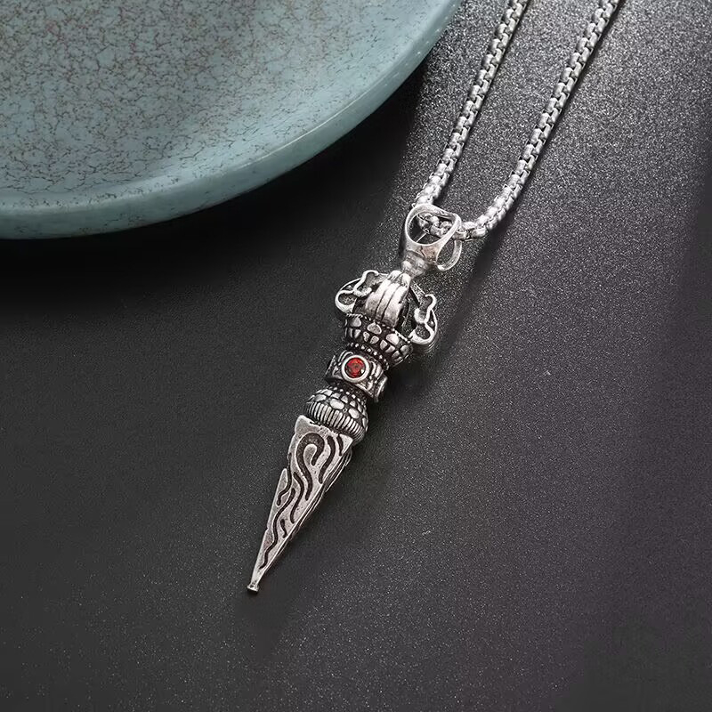 Unisex ogrlica s Vajra privjeskom, oblik Mitsubishi, geometrijski dizajn od legure, vintage inspiracija