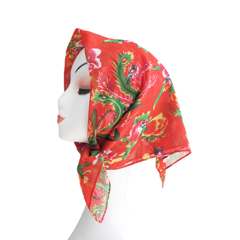 Női háromszög chiffon kendő, 68×68 cm, poliészter, pasztell virág mintával