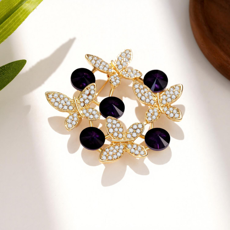 Broš od legure s rhinestones u obliku leptira i cvijeta, zlatni ton, dodatak za ženski sako