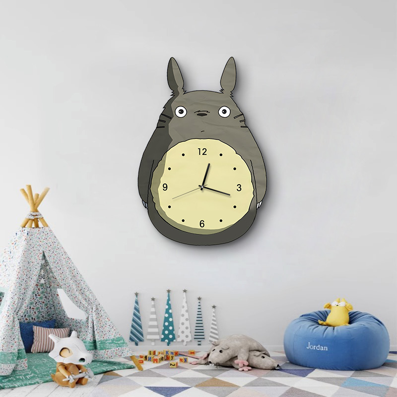 Totoro стенен часовник за хол със стенна лампа — модерен декоративен часовник, висок клас