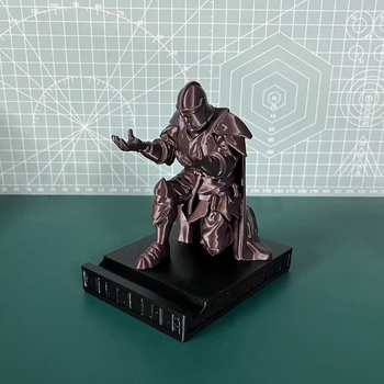 3D-εκτυπωμένος θήκη για στυλό γραφείου με ιππότη σε πανοπλία σε στάση γονατισμού