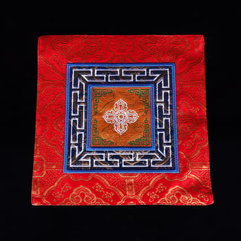 Tibetanskog stila premijena podloga za ritualne instrumente sa križnim Vajra pestlom, podlogom za čašu vode, podlogom za miša, Vajra zvon podlogom; debeli platna, tri boje