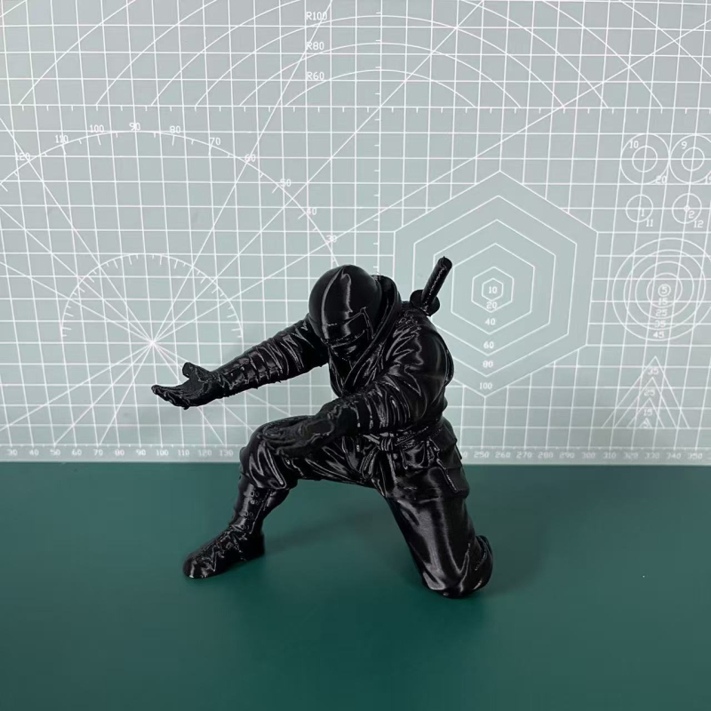 Νίντζα Δοχείο για Στυλό, 3D-τυπωμένο Διακοσμητικό Γραφείου και Οργανωτής