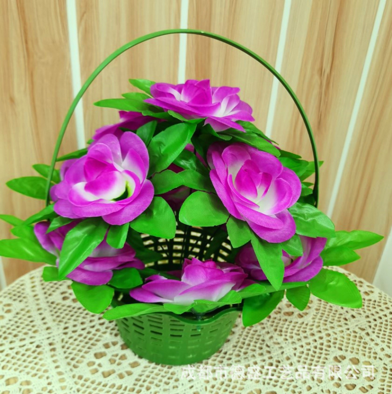 Set cu buchet de trandafiri artificiali din satin și coș pentru aranjamente memoriale ale strămoșilor