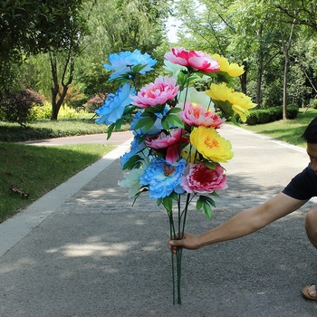 Umjetni buket s pionima i krizantemama, visina 110 cm, promjer cvijeta 22 cm, crveni umjetni cvjetovi za memorijalne obrede