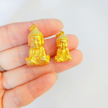 Pozlaćeni mosadni Buda privjesak za ogrlicu - Maitreya Buddha, unisex