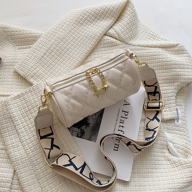 Ženska mini crossbody torbica s bisernim lancem, ljeto, cilindrični oblik, luksuzan izgled
