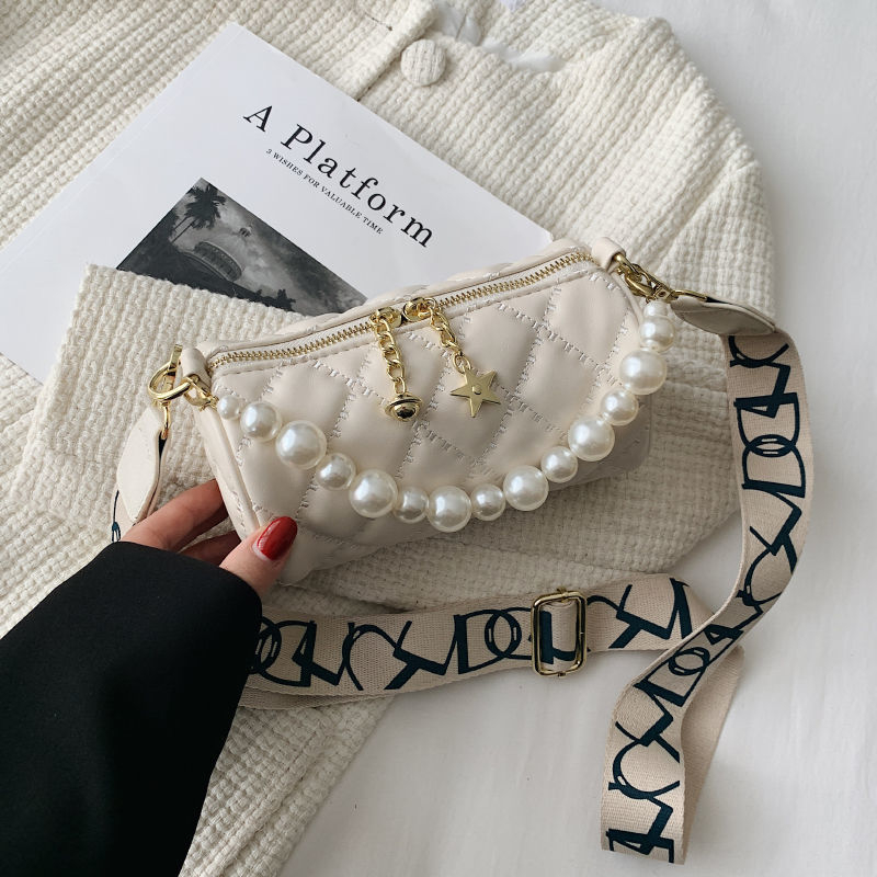 Ženska mini crossbody torbica s bisernim lancem, ljeto, cilindrični oblik, luksuzan izgled