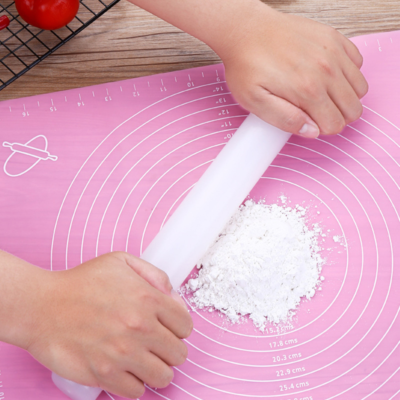 Bijeli silikonski valjak za tijesto, ne lijepi, pogodan za knedle i fondant