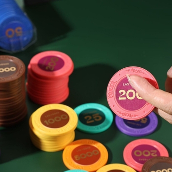 Plastični poker žetoni od gline za Texas Hold'em, Mahjong i igraonice; 43 mm, set od 12 boja; žetoni za zabavu i nagrade