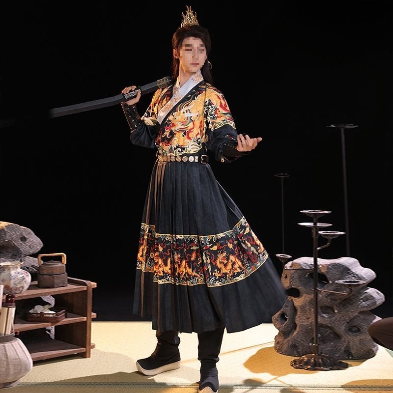 Hanfu u Ming stilu: Dragon's Roar kostim s letećom ribom za muškarce, brokatni gardijski kostim, proljeće–jesen stil