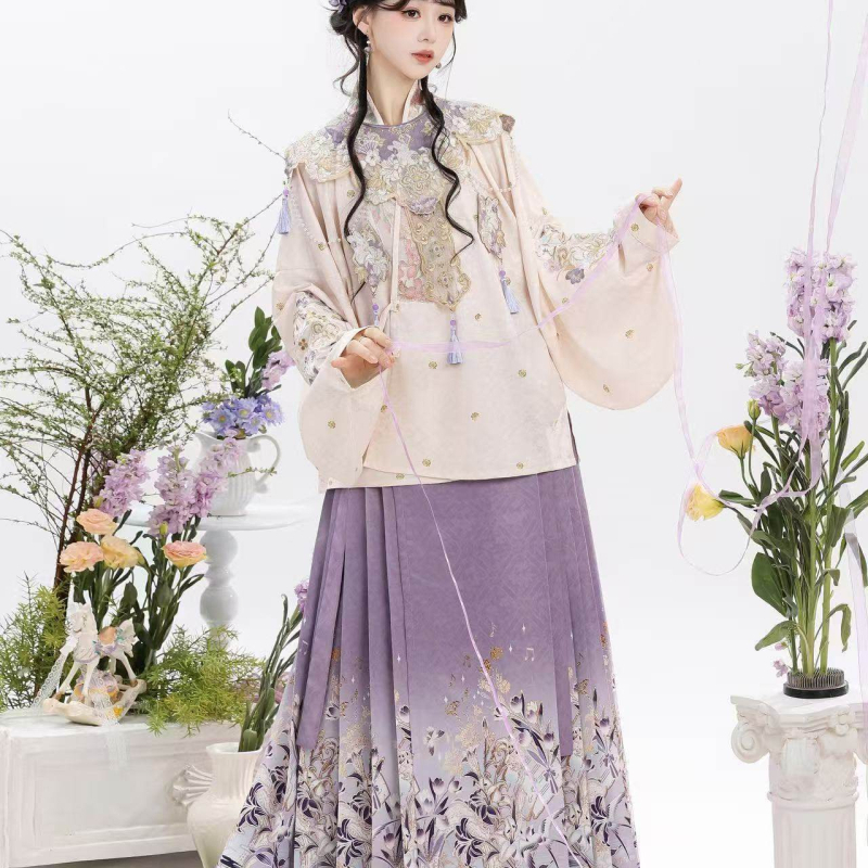 Luozhu Hanfu za žene, kineski stil dinastije Ming, kratka bluza s preklopnim ovratnikom i suknja Horse-face, proljetno izdanje za svakodnevno nošenje