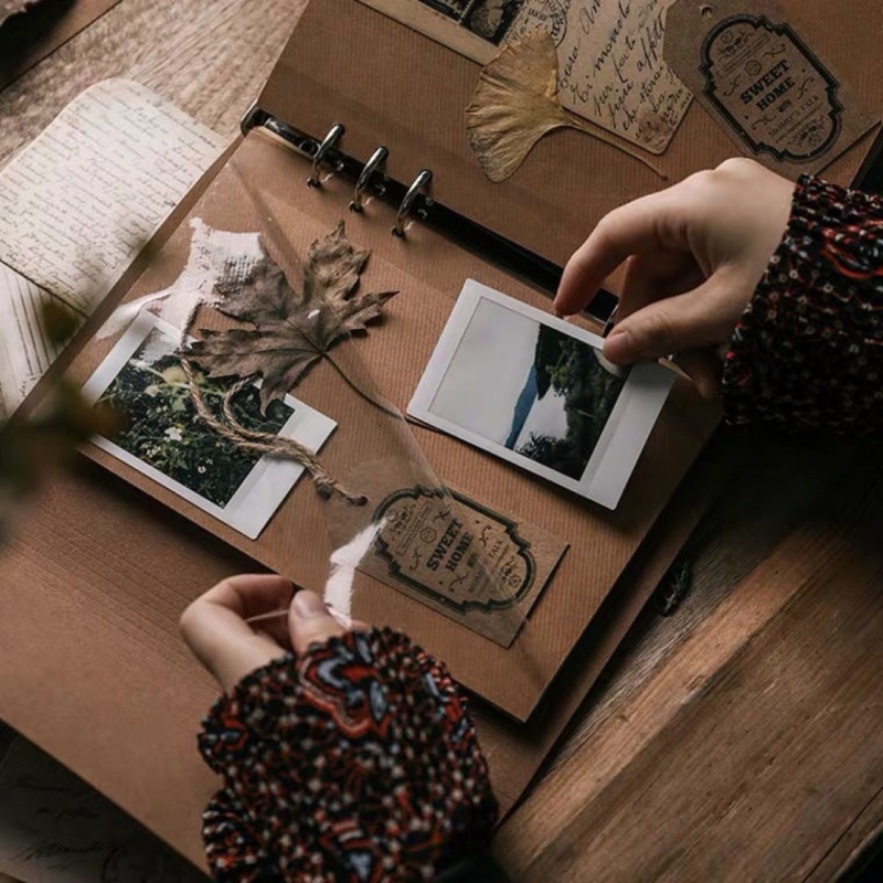 Retro DIY fotoalbum s darovnom kutijom za prikupljanje navijačkih memorabilija