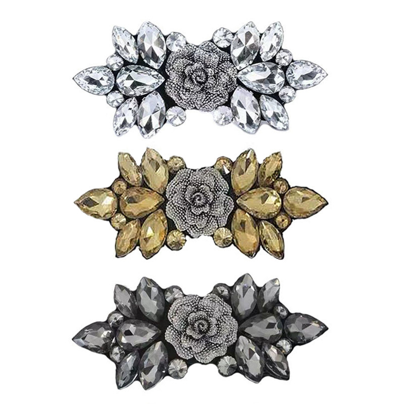 Accesorii decorative autoadezive, lucrate manual, pentru păr, încălțăminte, pălării, haine, șosete și genți