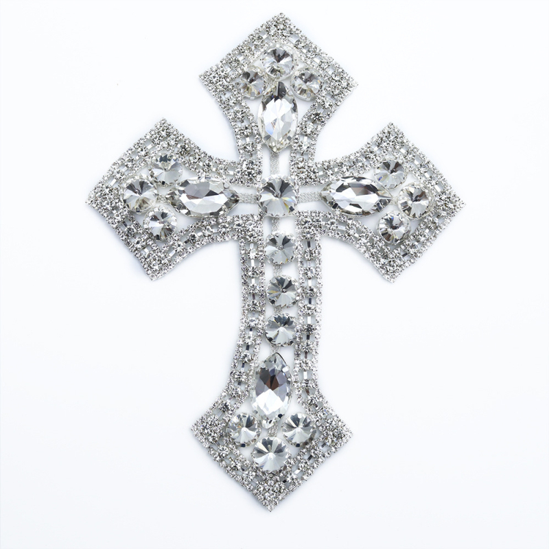 Krížové rhinestone ozdoby na oblečenie, topánky a klobúky – ručne zašívané diamantové doplnky pre DIY šperky