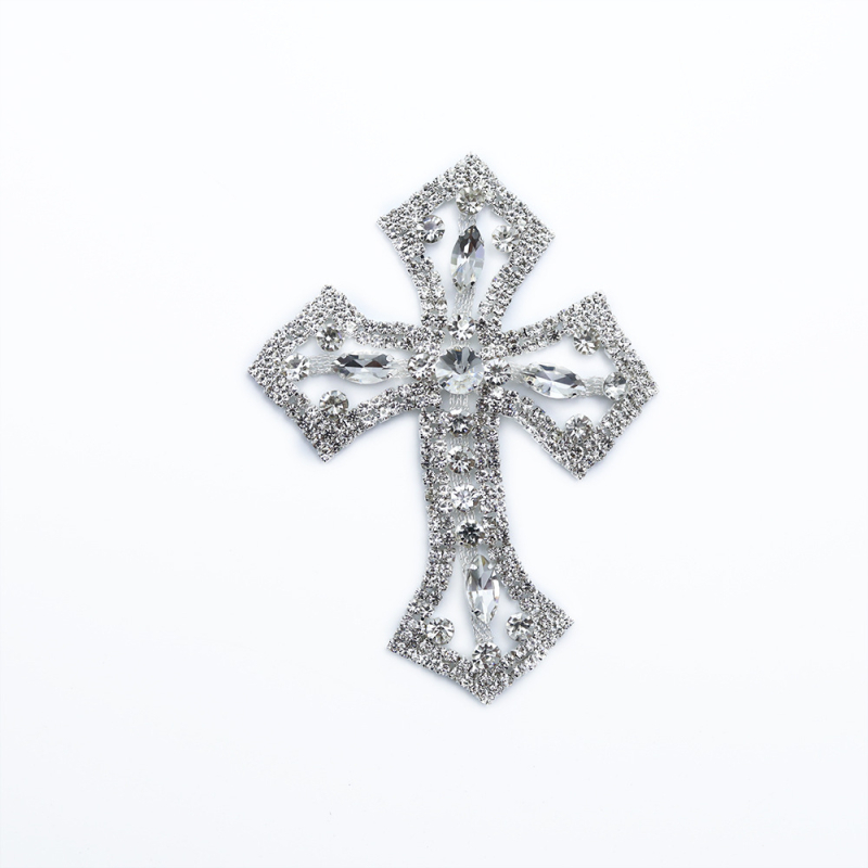 Krížové rhinestone ozdoby na oblečenie, topánky a klobúky – ručne zašívané diamantové doplnky pre DIY šperky