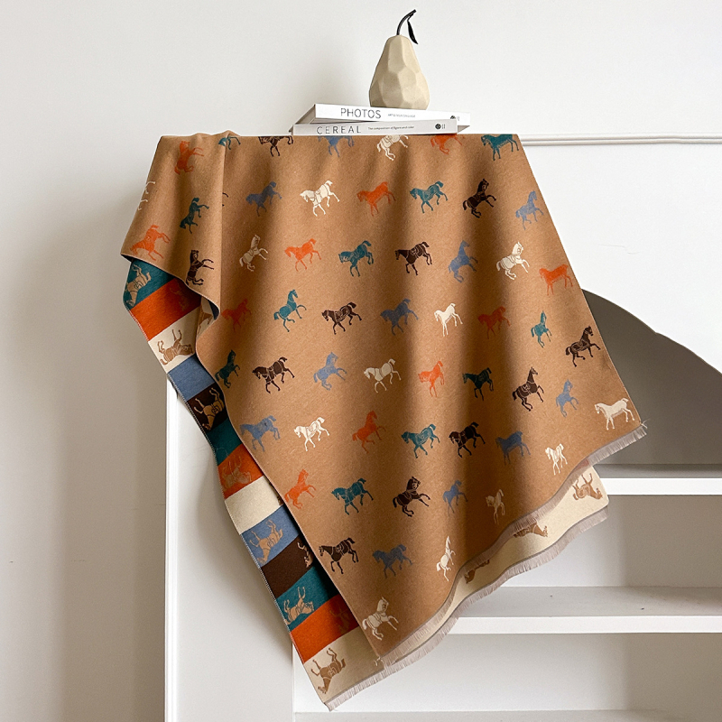 Női dupla oldalú meleg imitációs kasmír sál, aranyos mesés ló motívummal, színblokkokkal, vastag 185×65 cm