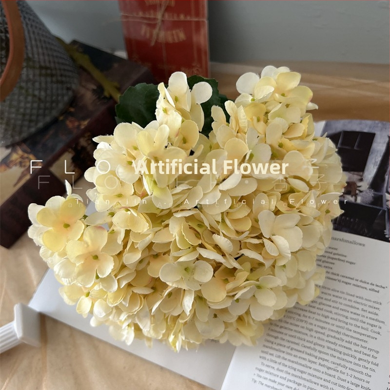 Hortenzia s priemerom 29 cm, pastelová jednostĺpová textilná umele kvety pre svadobné dekorácie