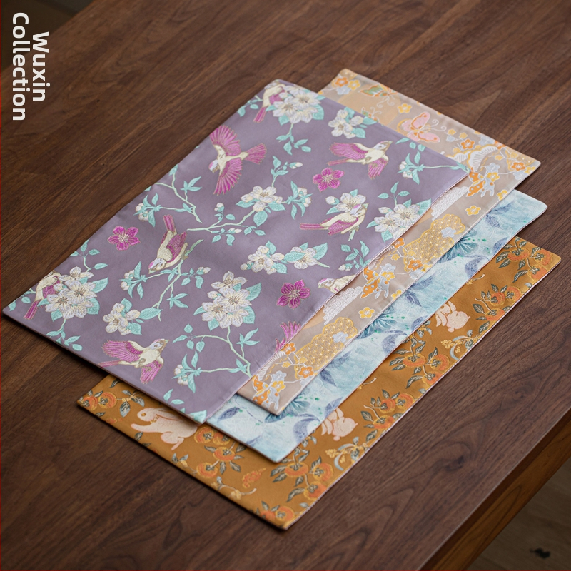 Wuxinji Brocade dvojstranná vodeodolná čajová podložka zo šatoviny, nový čínski štýl, zen inšpirovaná podložka na čajový stôl
