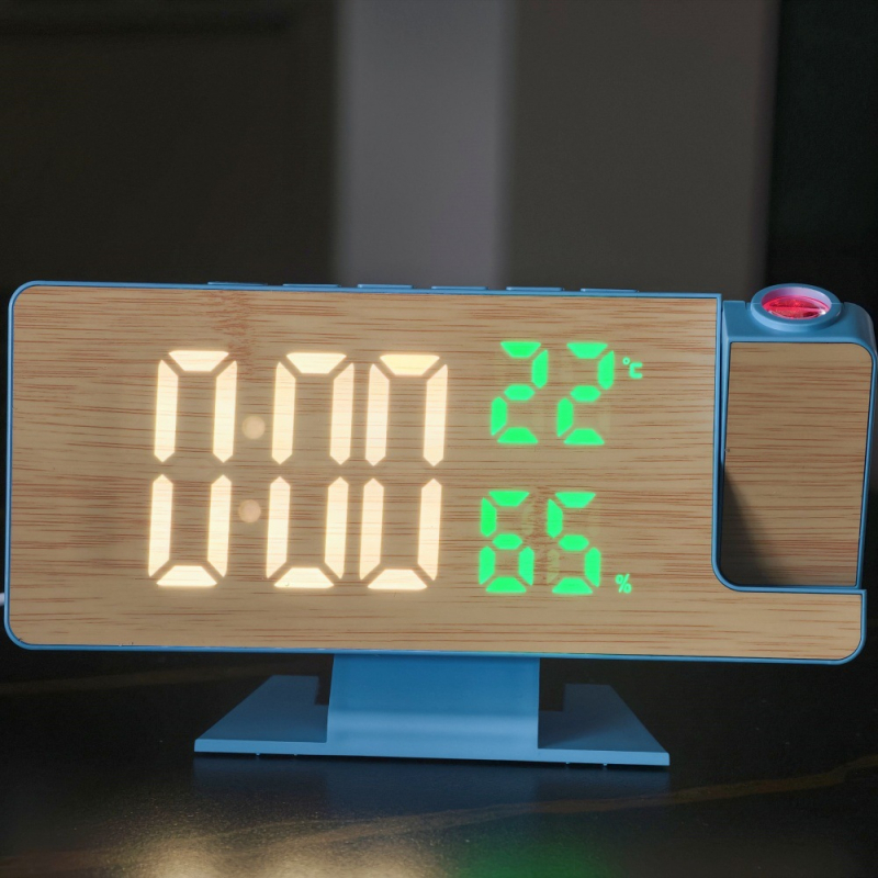 LED budík s veľkou obrazovkou a bambusovým povrchom, digitálny displej teploty a vlhkosti, projekcia na stole