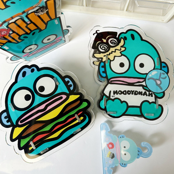 Kreatívny roztomilý akrylový stojan na ceruzky so Sanrio clownfish, stolový organizér pre kozmetiku a školské potreby