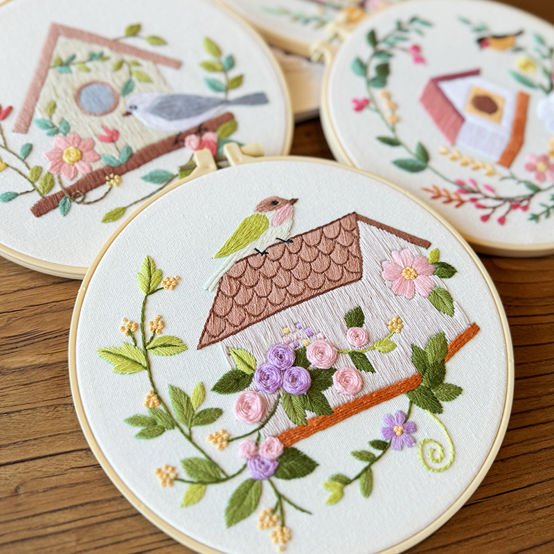 Séria Domáceho vtáka – Lu vyšívanie DIY set – kruhový domáci dekor