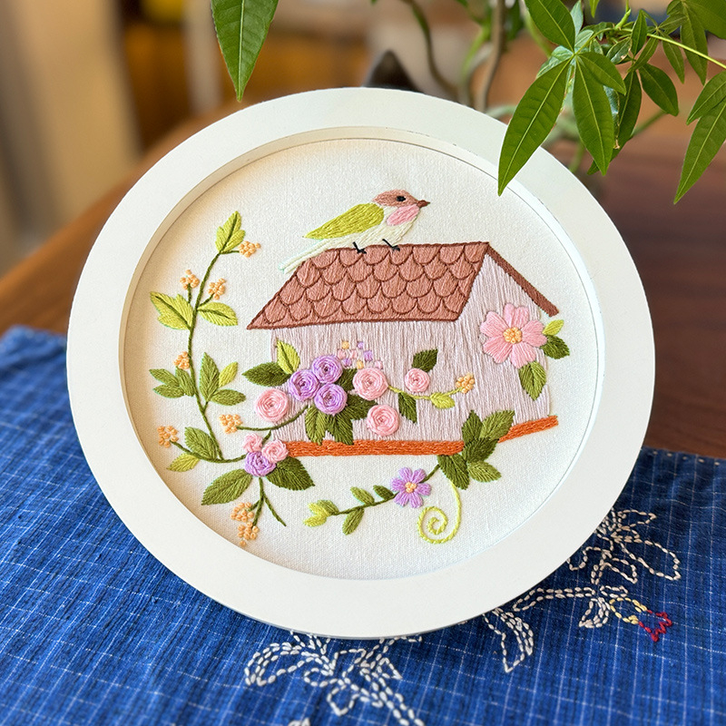 Séria Domáceho vtáka – Lu vyšívanie DIY set – kruhový domáci dekor