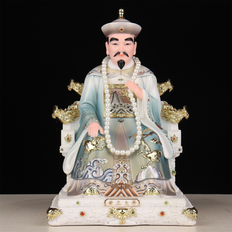 Imitované porcelánové sošky taoistických bohov: Hu San Tai Ye, Hu San Tai Nai, Huang San Tai Ye, Huang San Tai Nai, Pang Tai Ye, Pang Tai Nai, Chang Tai Ye, Hei Lao Tai