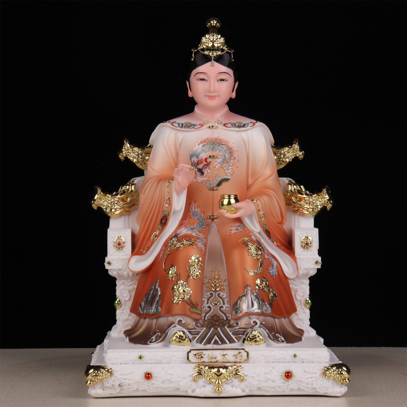 Imitované porcelánové sošky taoistických bohov: Hu San Tai Ye, Hu San Tai Nai, Huang San Tai Ye, Huang San Tai Nai, Pang Tai Ye, Pang Tai Nai, Chang Tai Ye, Hei Lao Tai