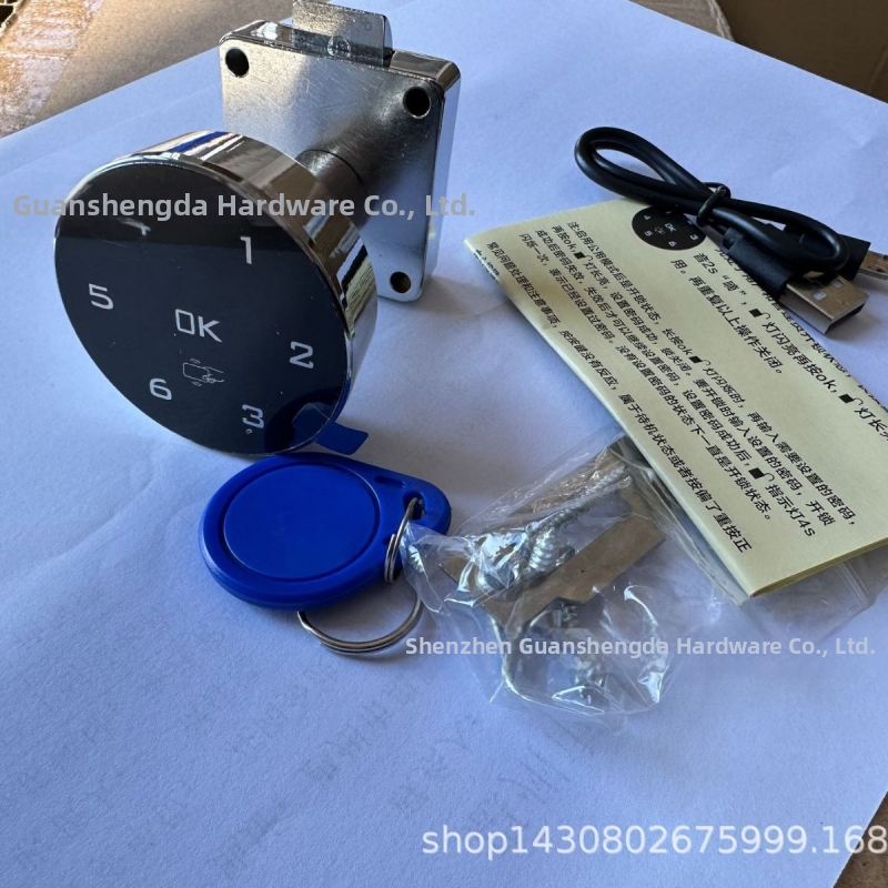 Model 103: elektronický zámok skrinky s čítačkou kariet a heslom – do kúpeľov, sauny a šatní posilňovne