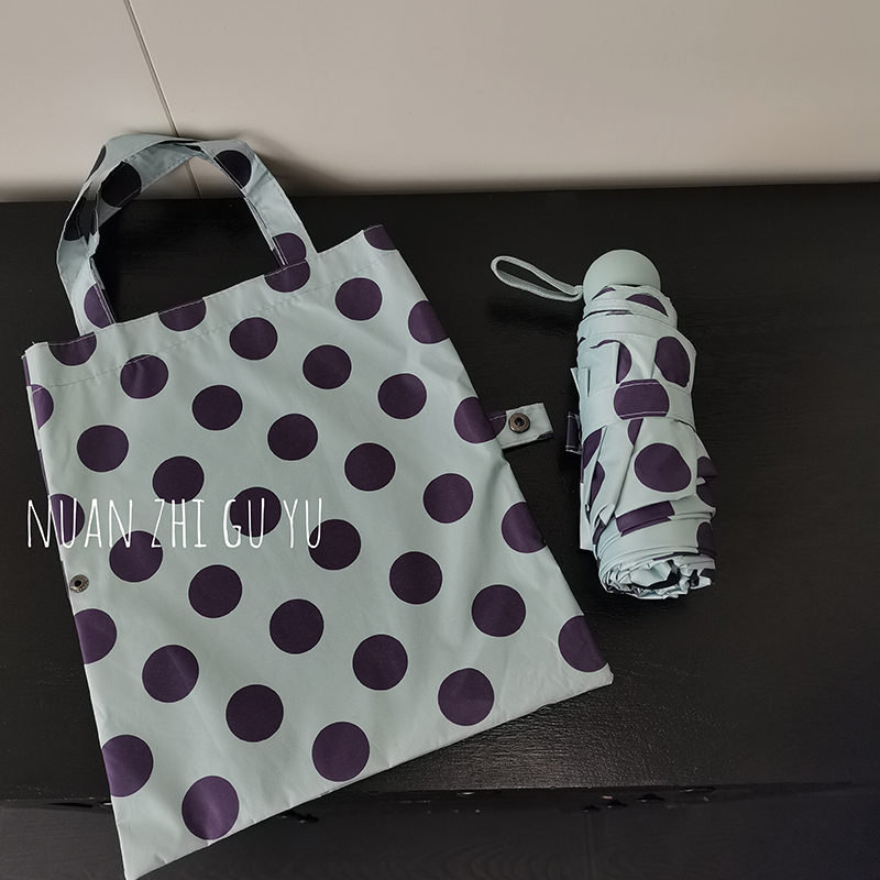 Ženski kišobran s dugom drškom, retro stil s velikim točkama na polka, prav štap, ojačan, otporan na vjetar, dvostruka upotreba za sunce i kišu, UV zaštita, automatsko sjenilo