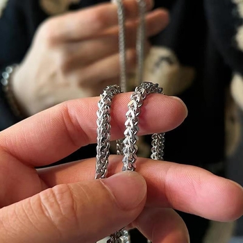 Muški kubanskog stila od titan čelika, četvrtasti spoj, jednostavan lanac, svestran dodatak