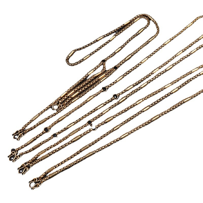 Thajski Buddha amuletni ogrlica s pozlaćenim titan čeličnim lancem, otporna na promjenu boja, 4 mm debljina, muški dizajn s višestrukim privjescima