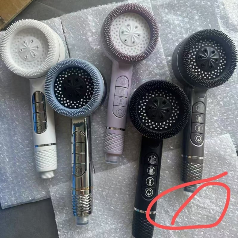 Viacfunkčná sprchová hlavica s tlačidlami pianín, zvýšený tlak, filter do kúpeľne, masáž a čistiaci sprej