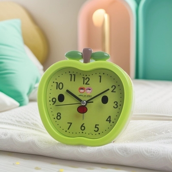 Kreatívne budíky pre študentov gymnázia, štýlové stolové hodiny s hlasným alarmom