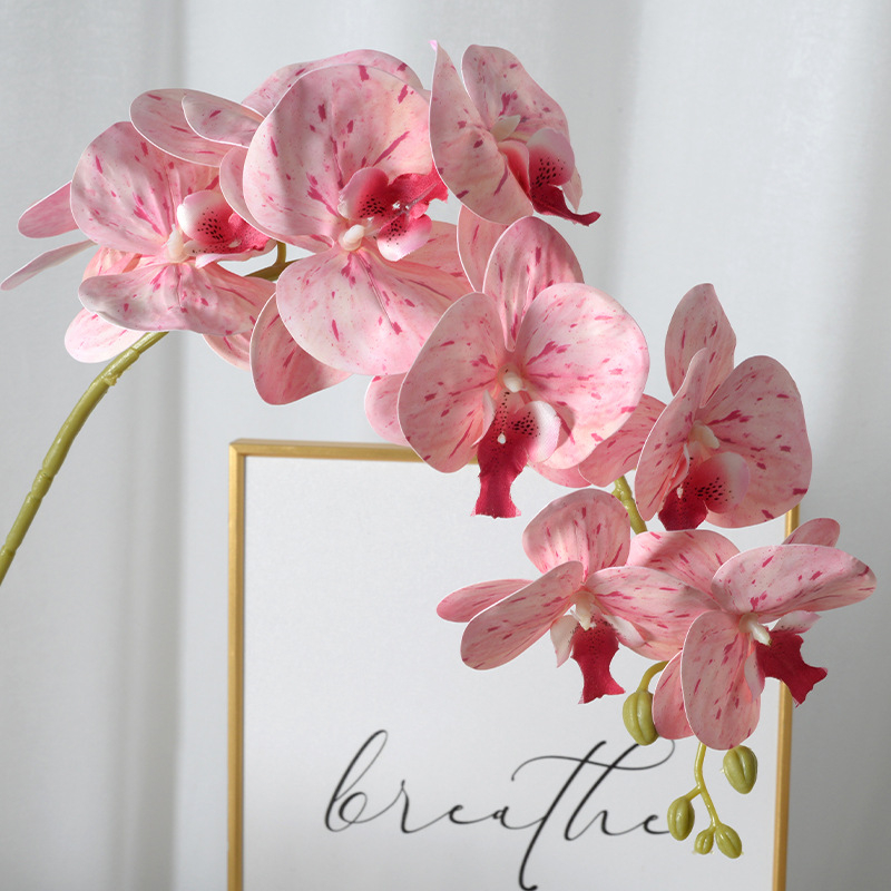 Kytica umelej orchide Phalaenopsis s deväť hlavičkami, luxusná dekorácia do domova, hotela a svadby, rekvizity pre fotografovanie