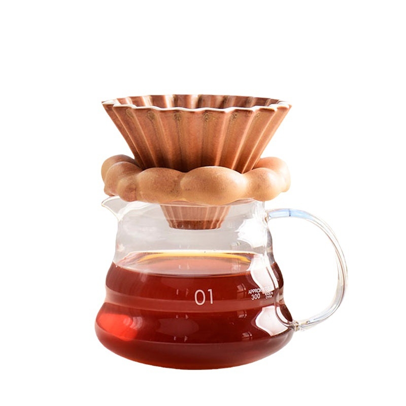 Keramický filter V60 na kávu, malé origami štýl, ručná príprava kávy