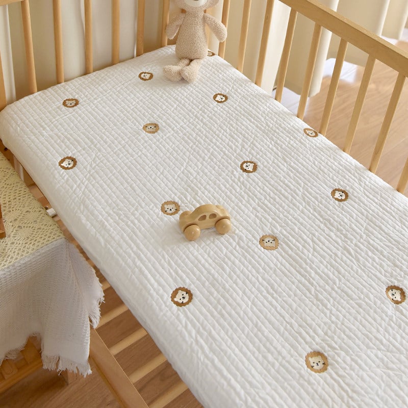 Set de lenjerie pentru copii din bumbac 100%: cearșaf cu elastic și protecție pentru saltea, design patchwork, pentru toate anotimpurile
